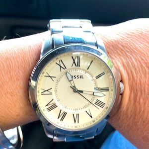 Fossil mens watch with cream face